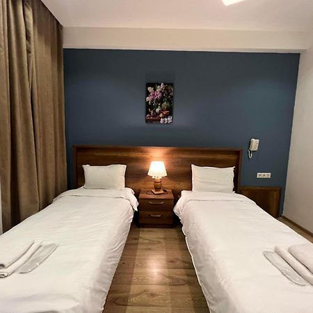 Hotel King Tom Tbilisi Zewnętrze zdjęcie