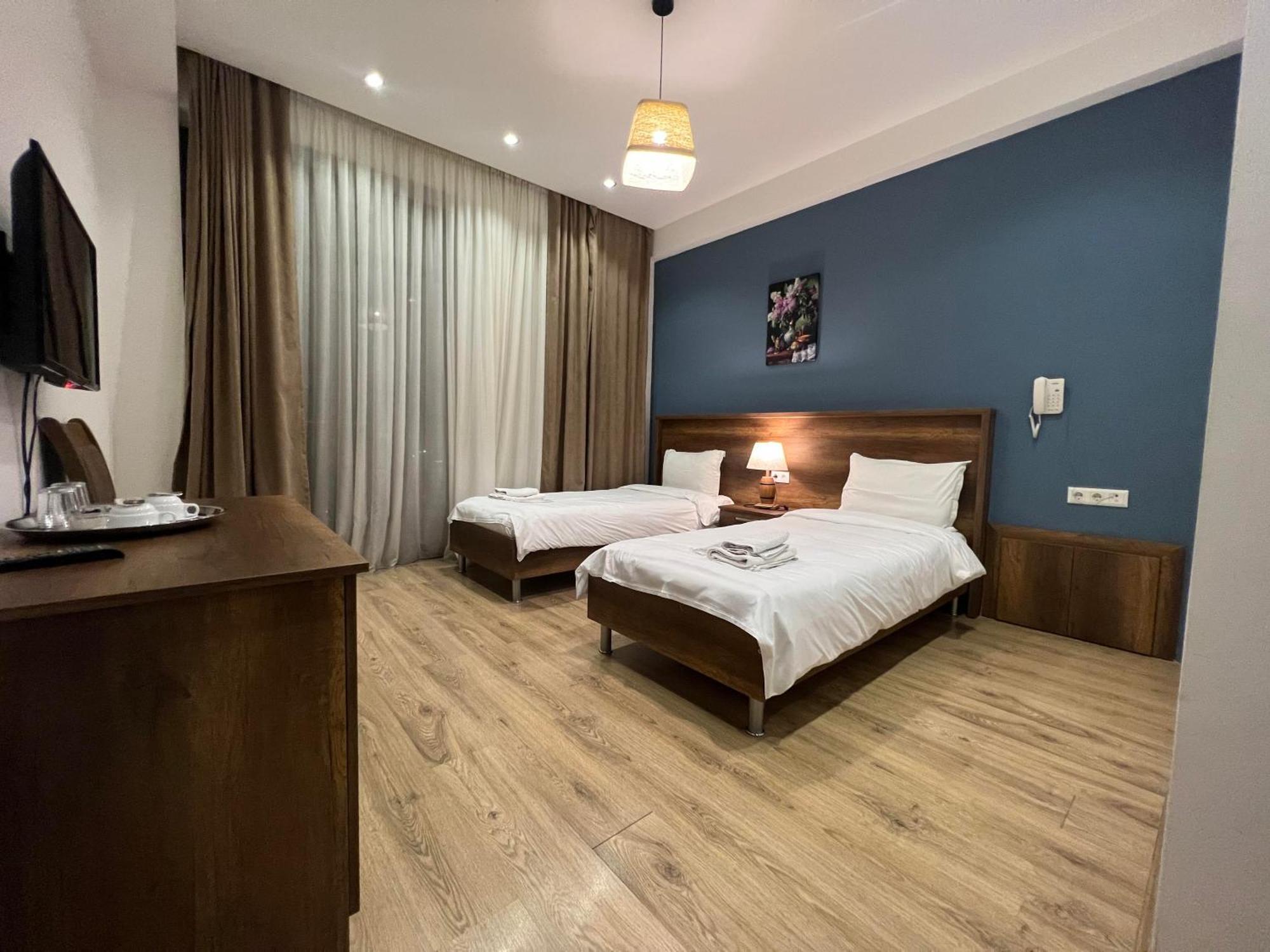 Hotel King Tom Tbilisi Zewnętrze zdjęcie