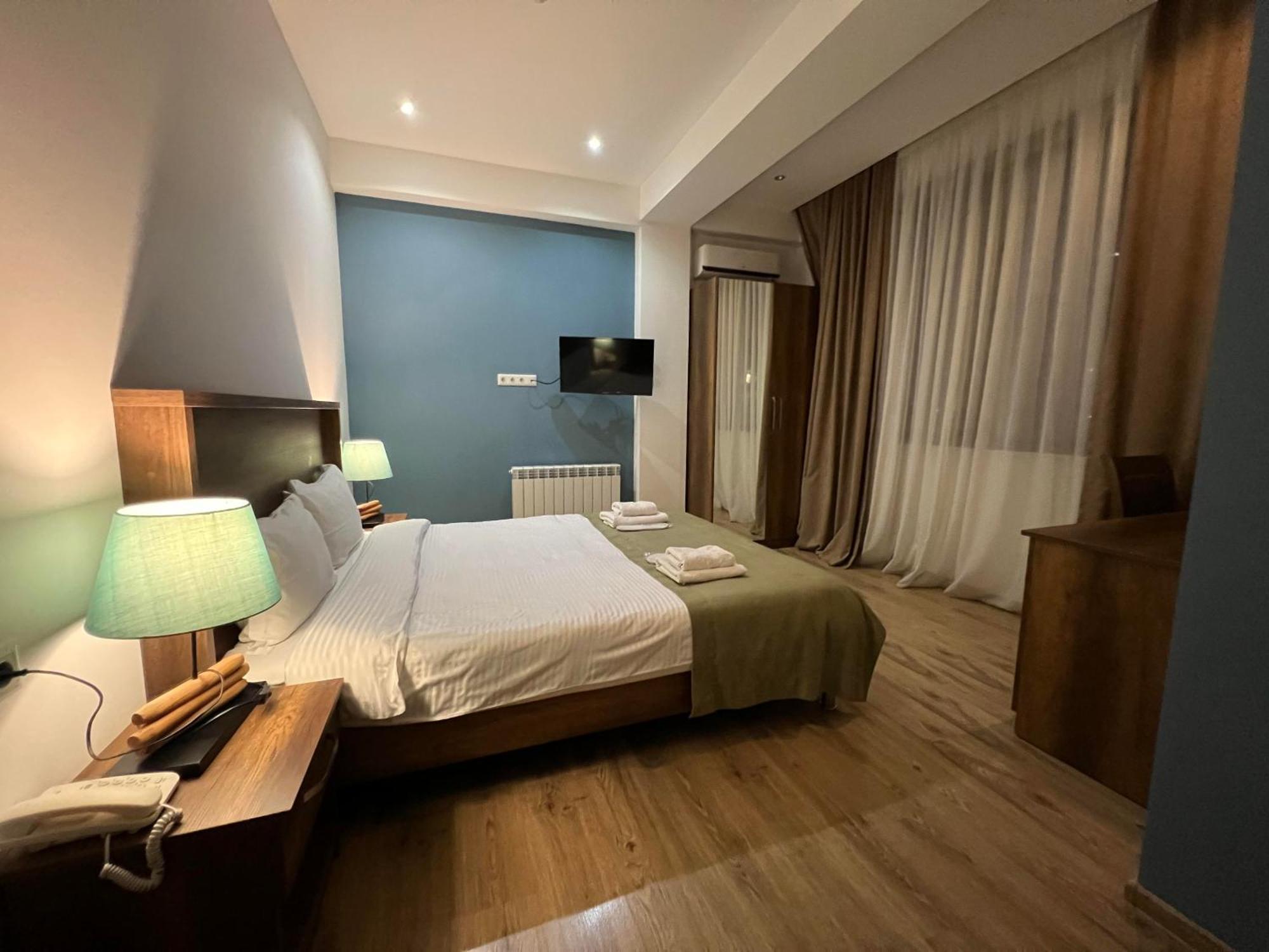 Hotel King Tom Tbilisi Zewnętrze zdjęcie