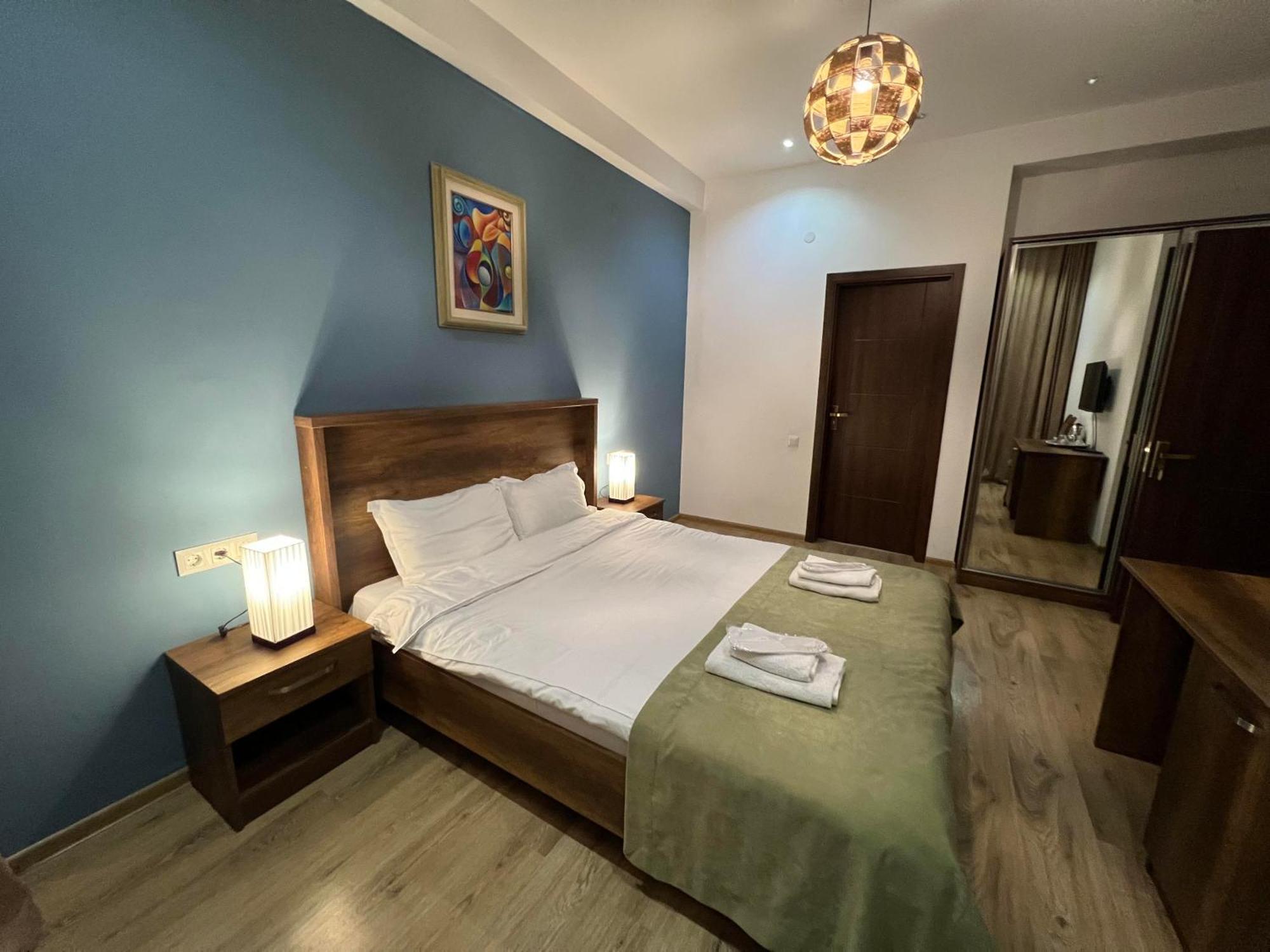 Hotel King Tom Tbilisi Zewnętrze zdjęcie