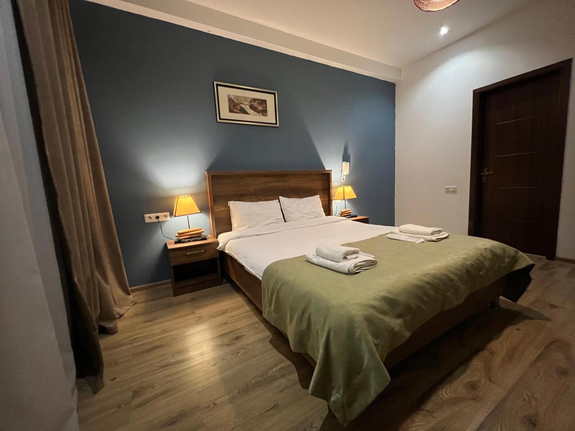 Hotel King Tom Tbilisi Zewnętrze zdjęcie