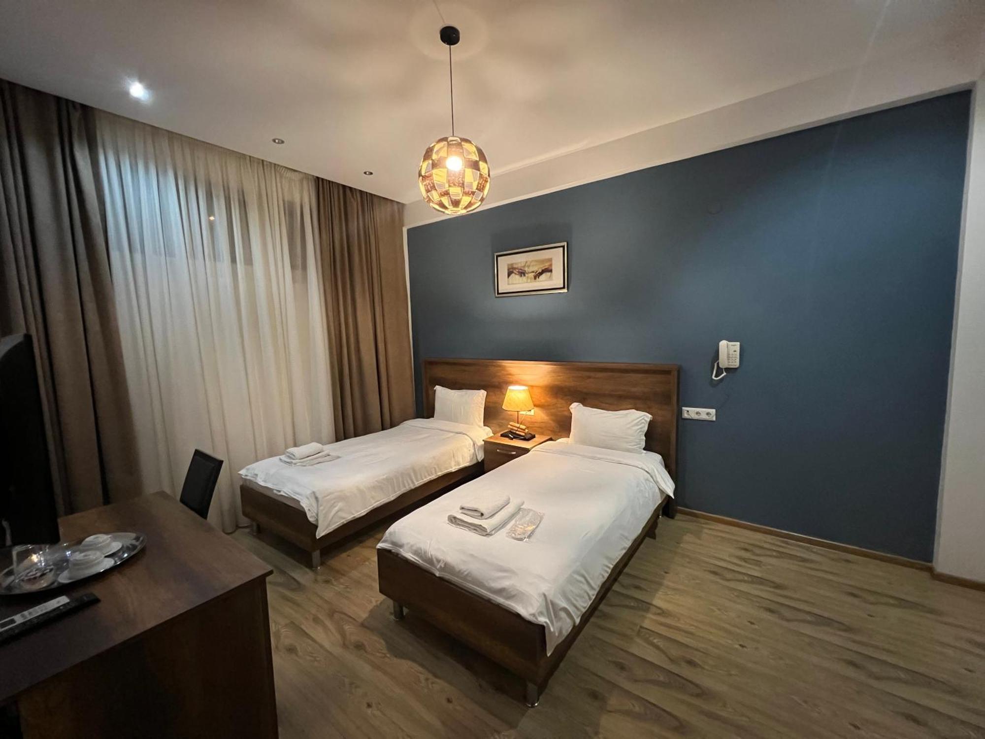 Hotel King Tom Tbilisi Zewnętrze zdjęcie