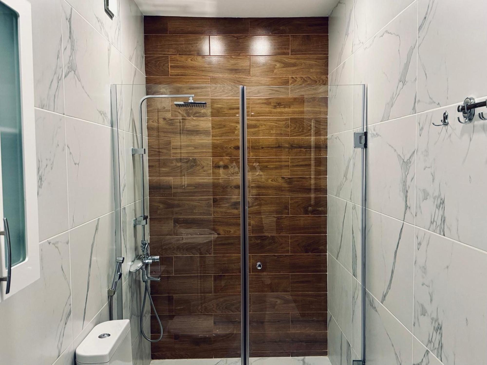 Hotel King Tom Tbilisi Zewnętrze zdjęcie