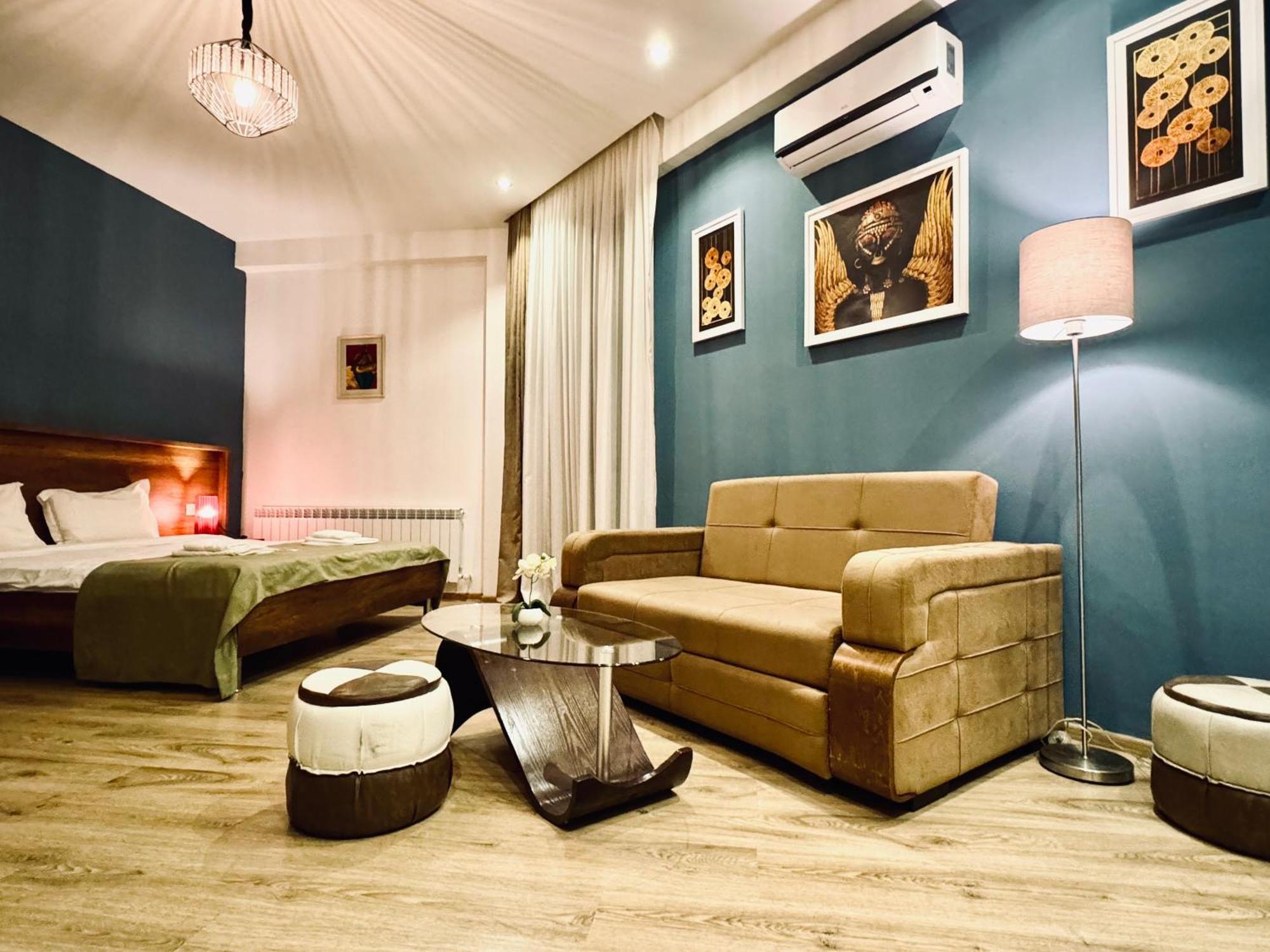 Hotel King Tom Tbilisi Zewnętrze zdjęcie