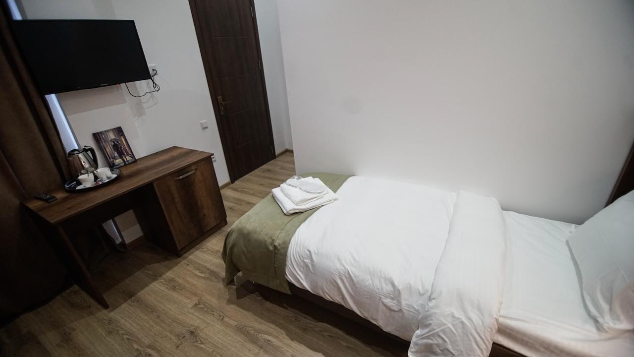 Hotel King Tom Tbilisi Zewnętrze zdjęcie