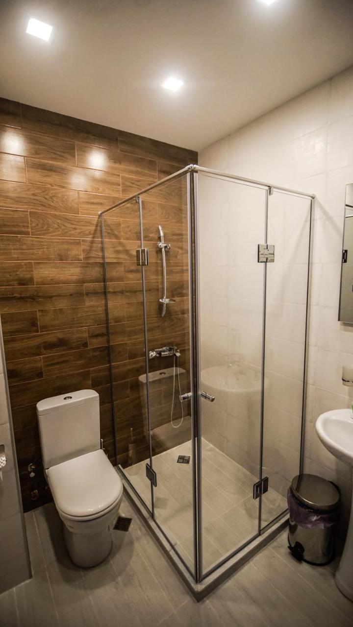 Hotel King Tom Tbilisi Zewnętrze zdjęcie