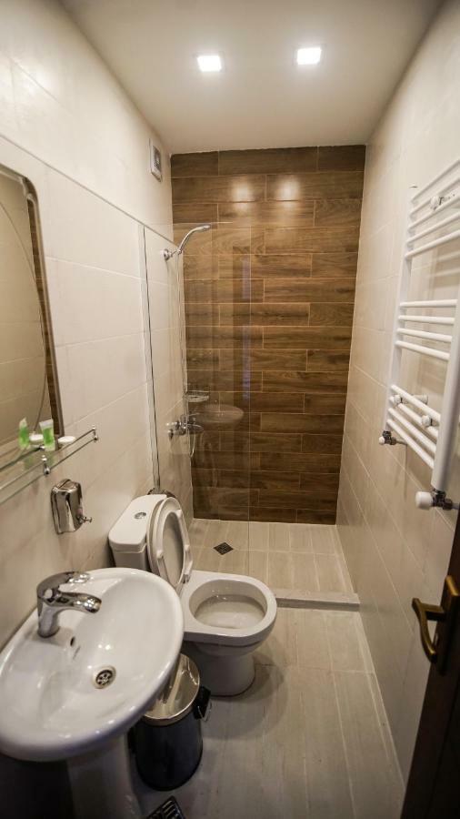 Hotel King Tom Tbilisi Zewnętrze zdjęcie